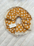 Lace Cotton Scrunchie - Orange Daisies
