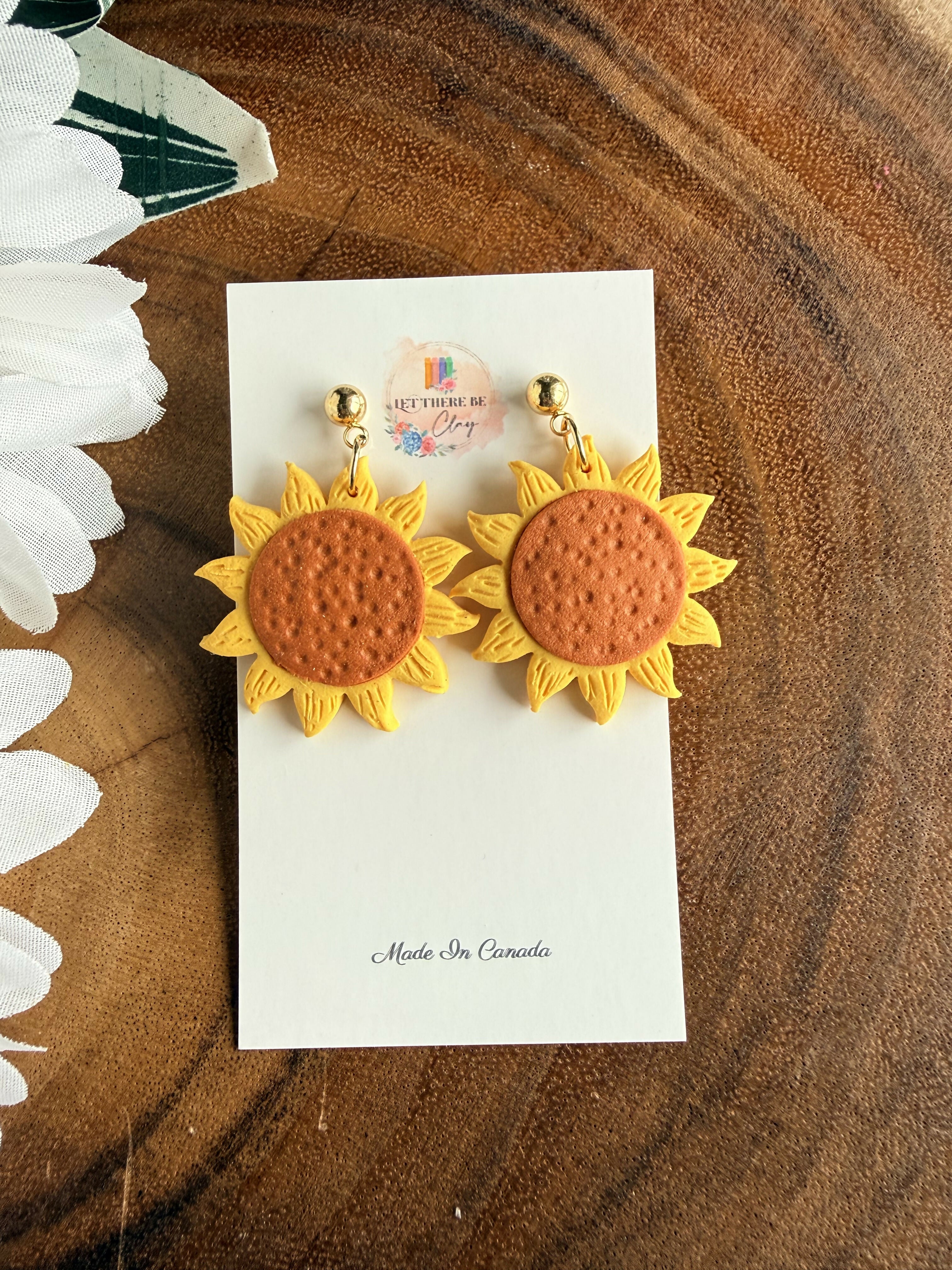 Full Sunflower earrings