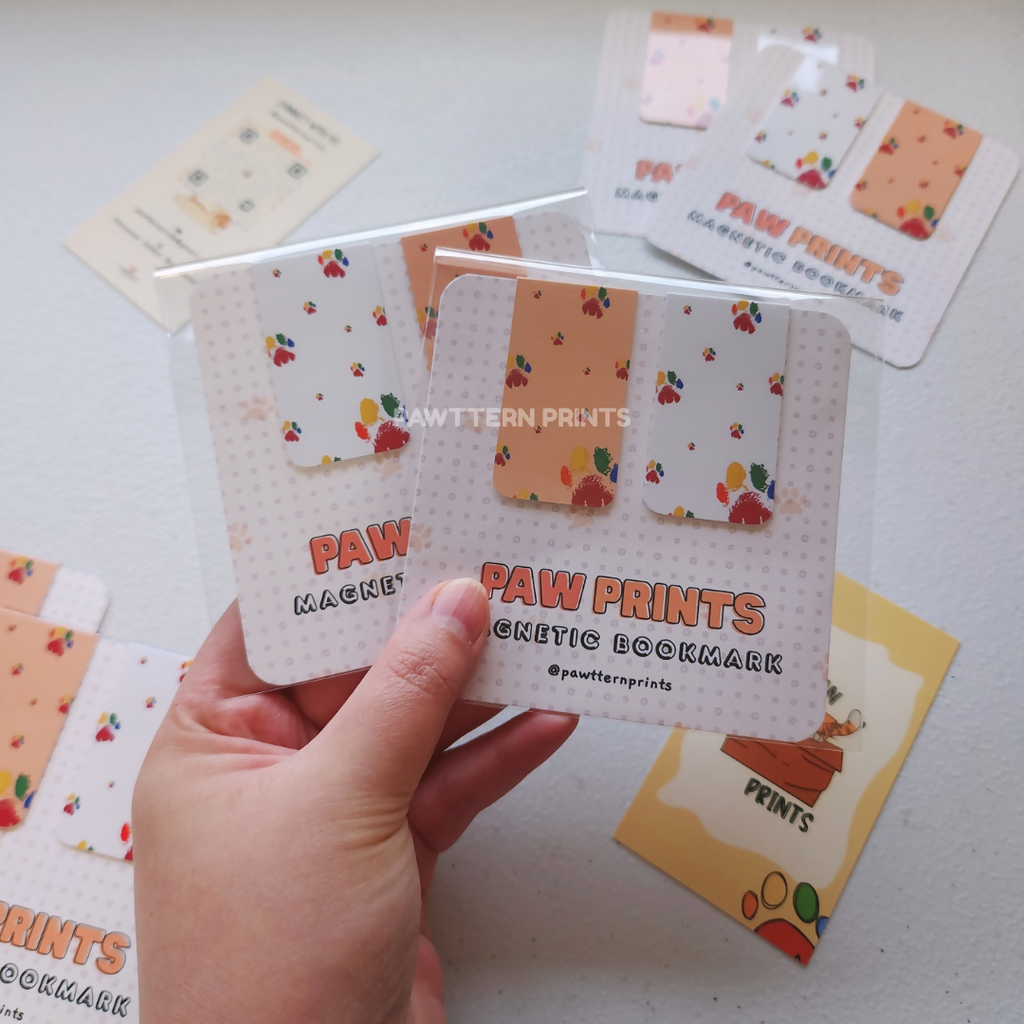 Paw Print Magnetic Bookmark