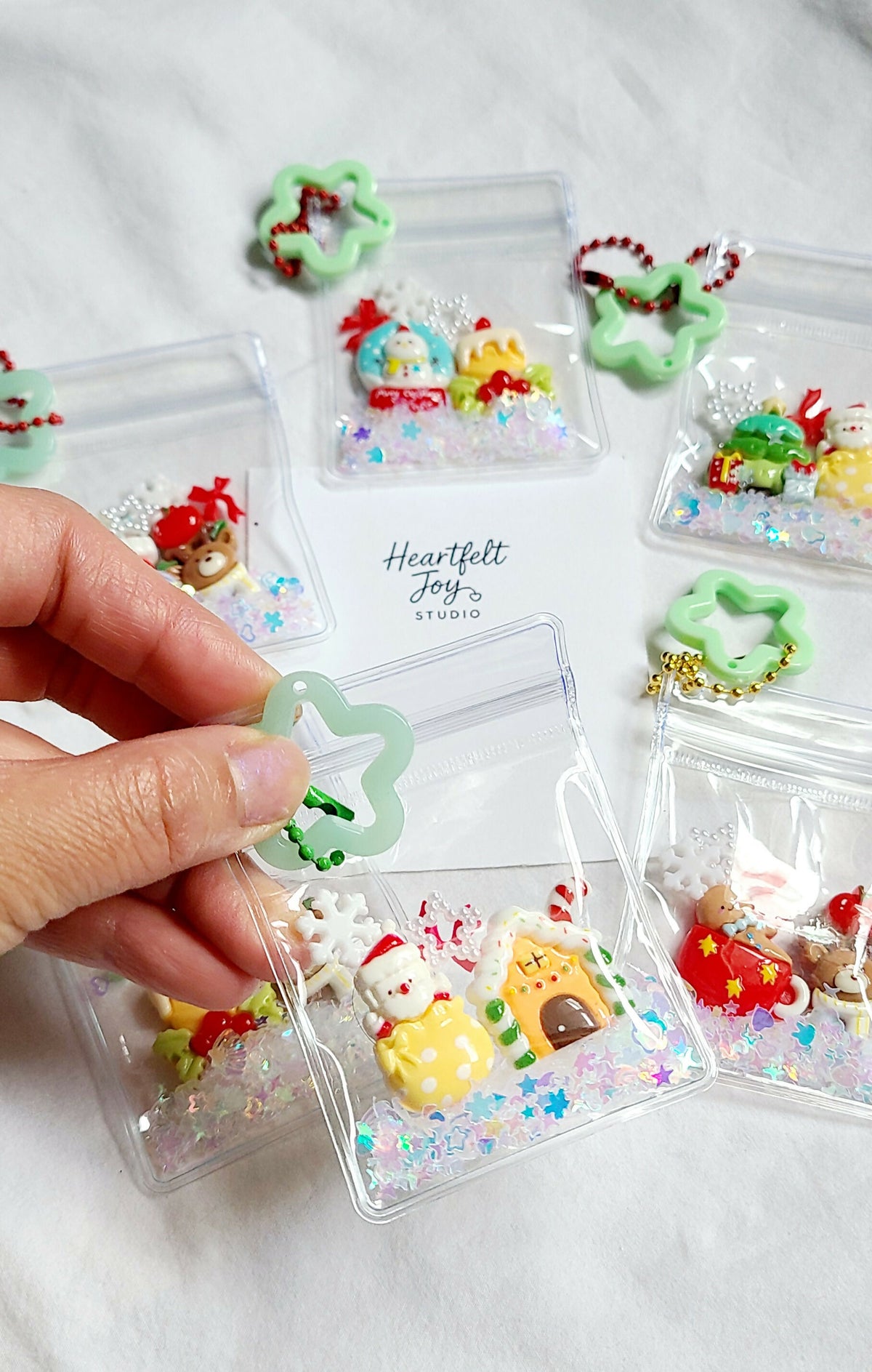 Shaker Pouch Bag Accessory - Christmas
