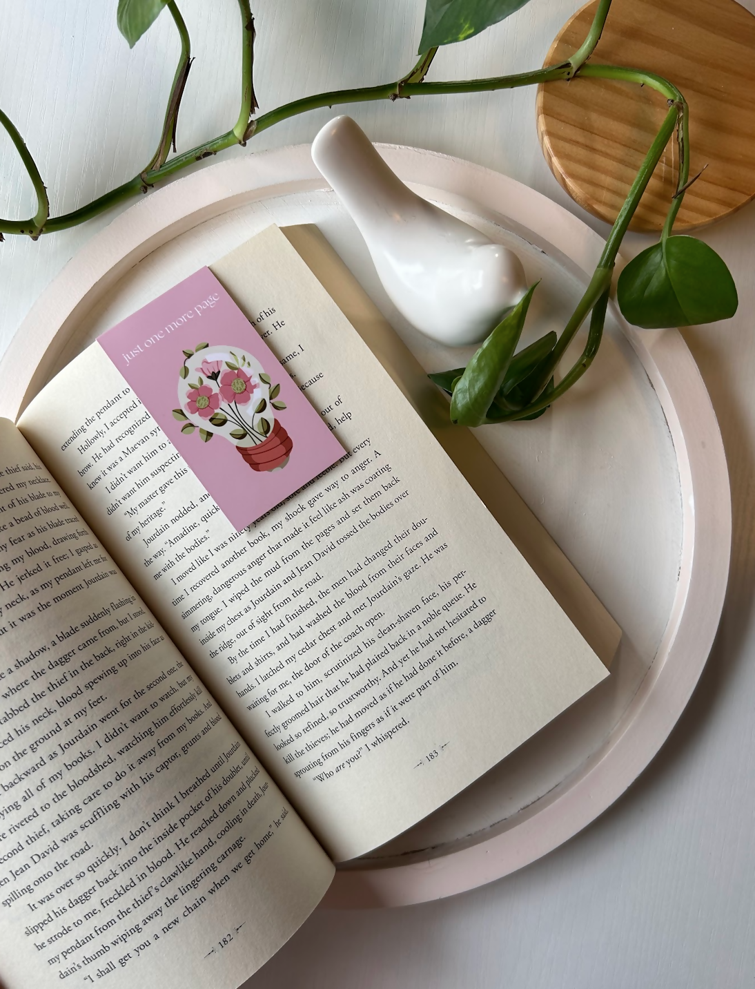 Light Bulb with Flowers - Magnetic Bookmark - Pink