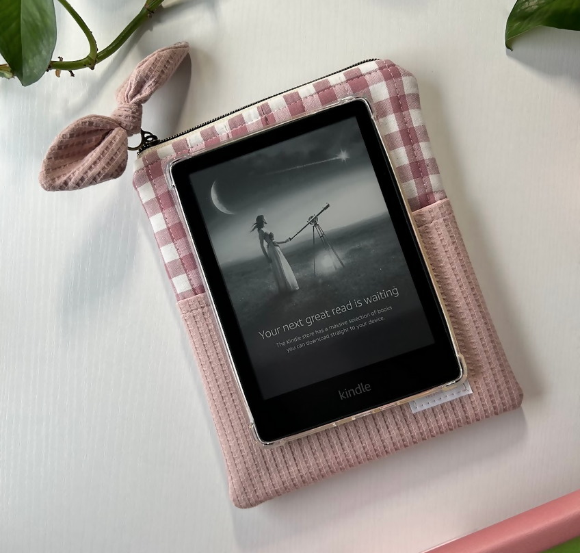 Gingham Rose Quilted with Pink Pocket - Kindle Sleeve - E Reader Case 7” - ” Handmade ●Small Batch●