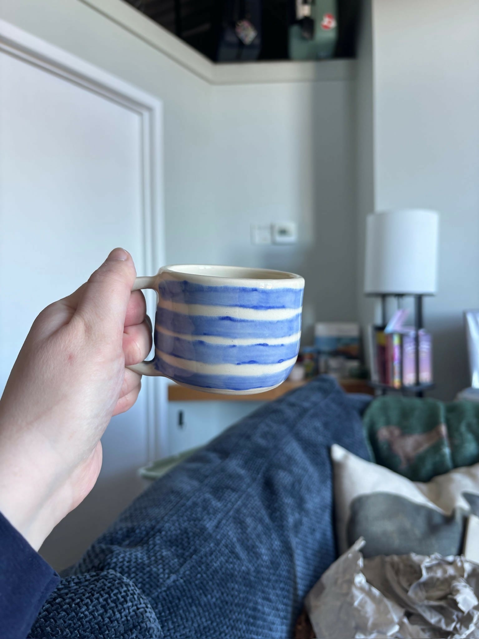 Small blue striped mug