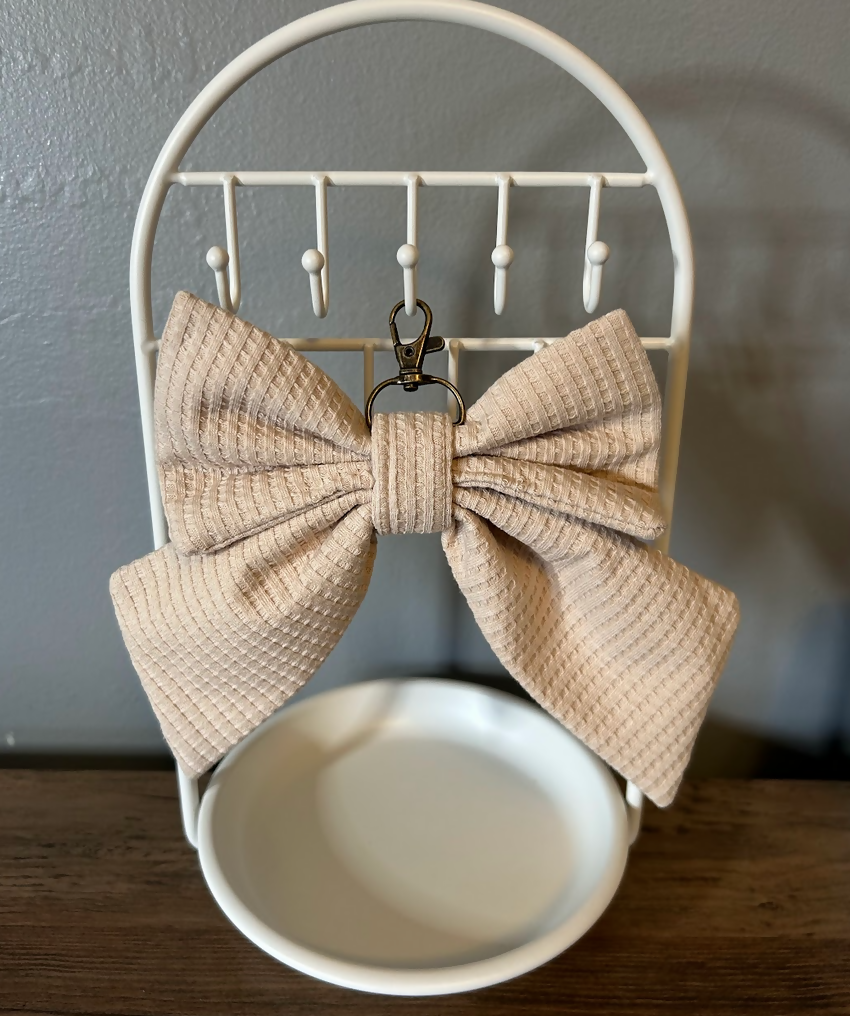 Flat Beige Wafflle - Bow Kaychain ●Small Batch●