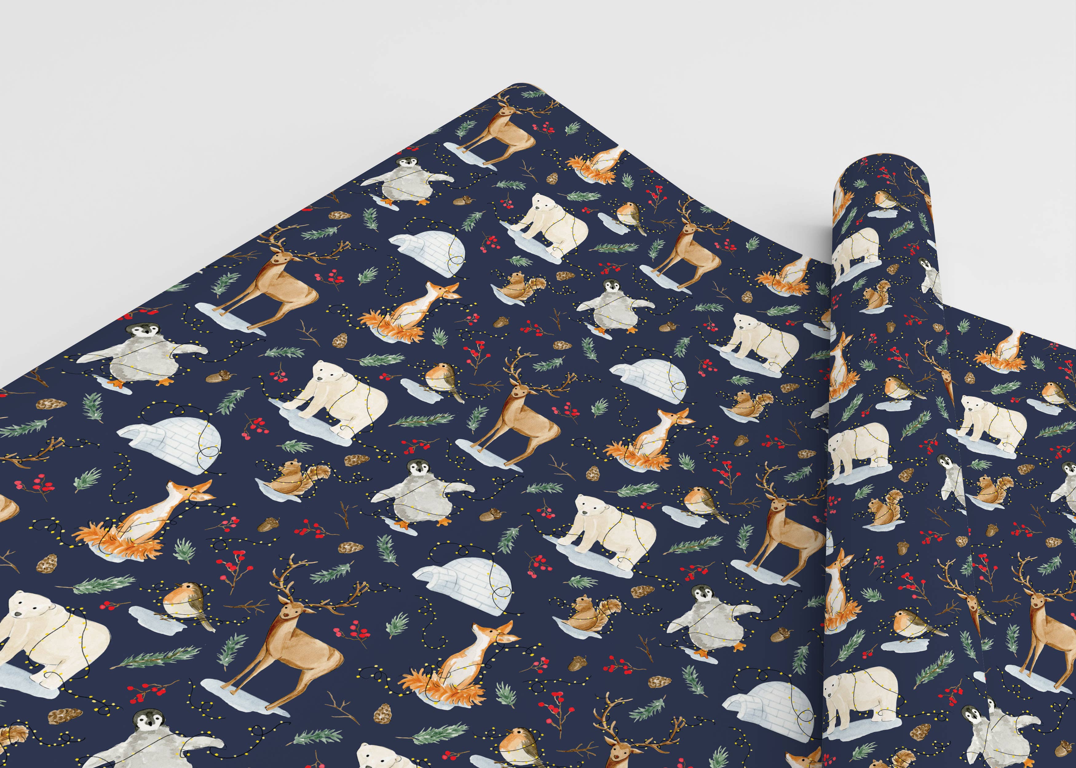 Festive Animals Christmas Gift Wrap: Roll of 3 Sheets
