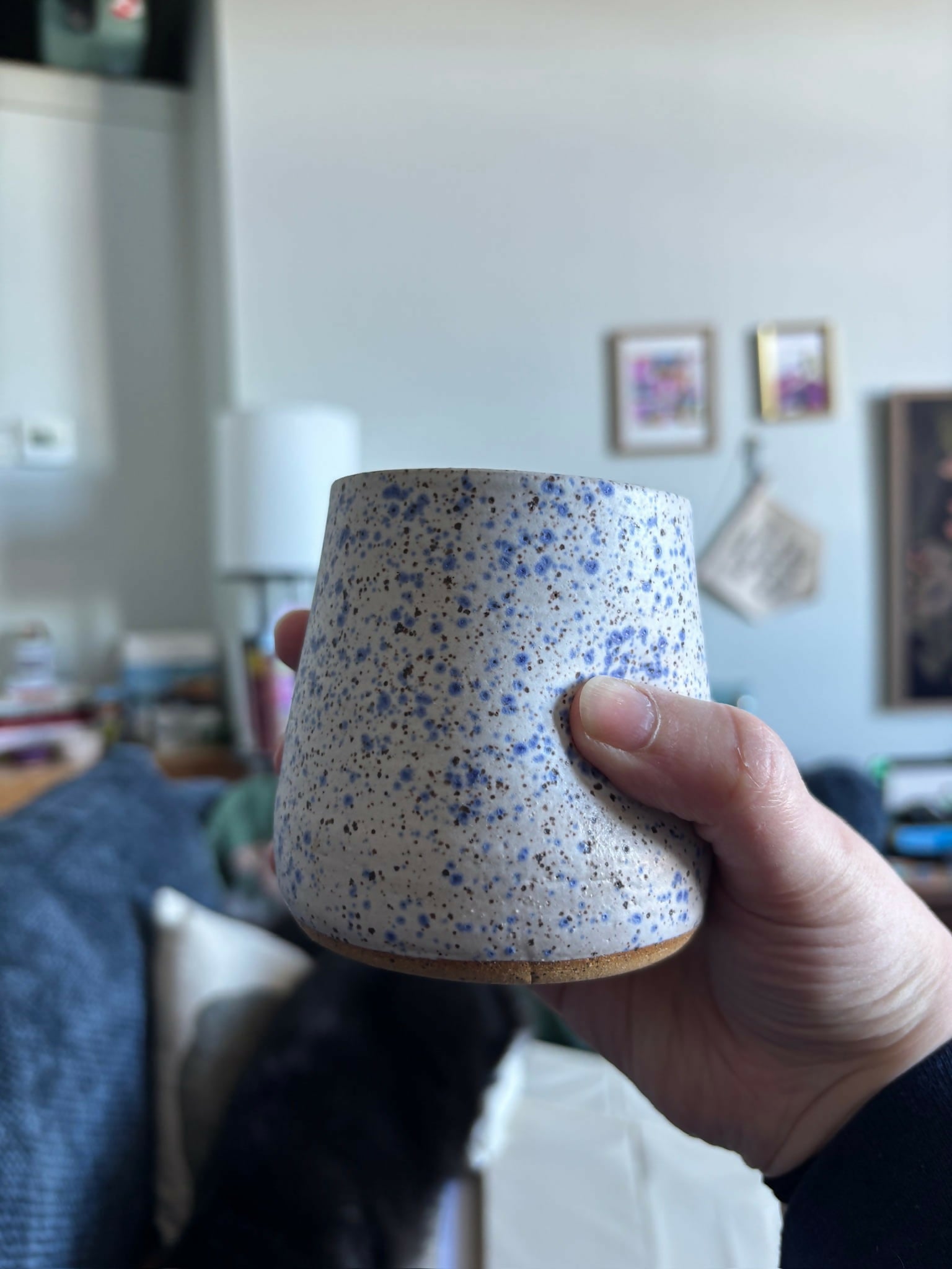 Blue speckled thumb cup