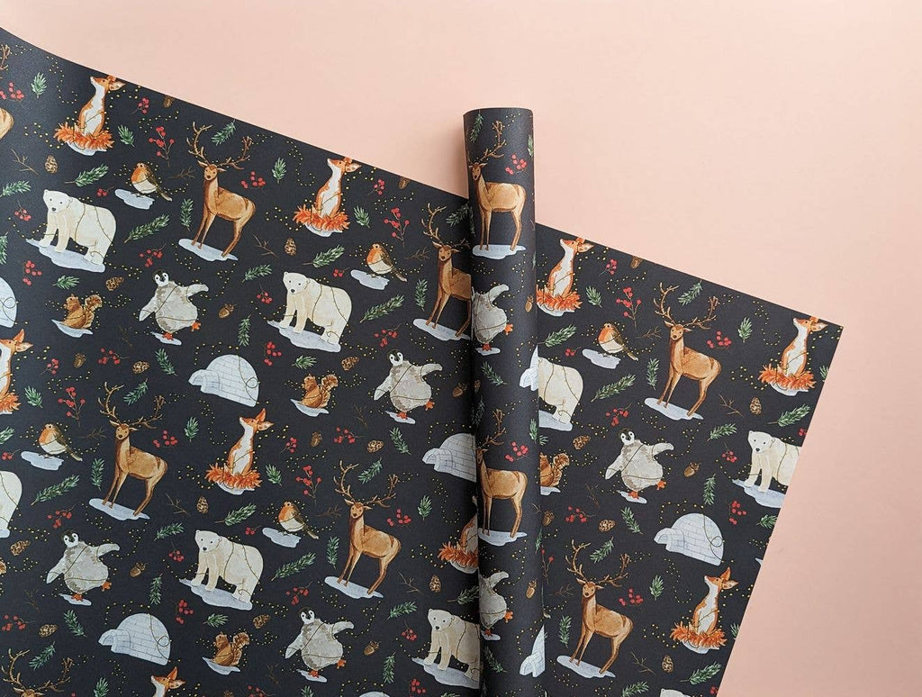 Festive Animals Christmas Gift Wrap: Roll of 3 Sheets