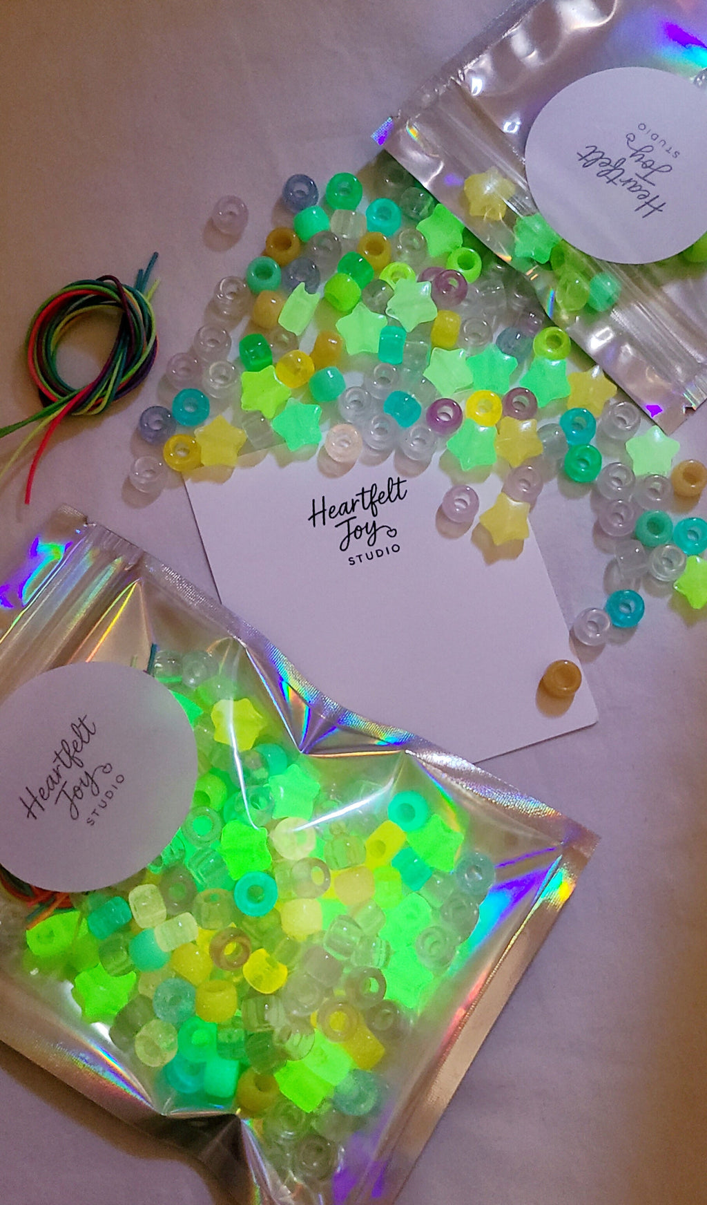 DIY Bracelet Party Pack: Sun's Out, Fun's Out - UV & Glow
