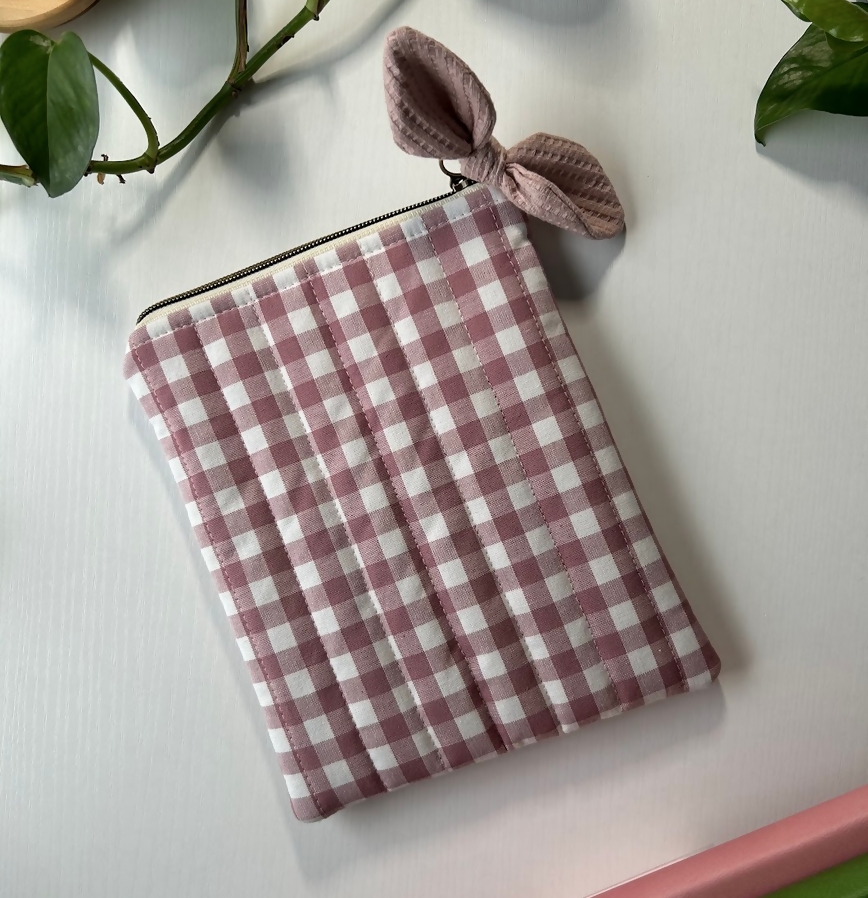 Gingham Rose Quilted with Pink Pocket - Kindle Sleeve - E Reader Case 7” - ” Handmade ●Small Batch●