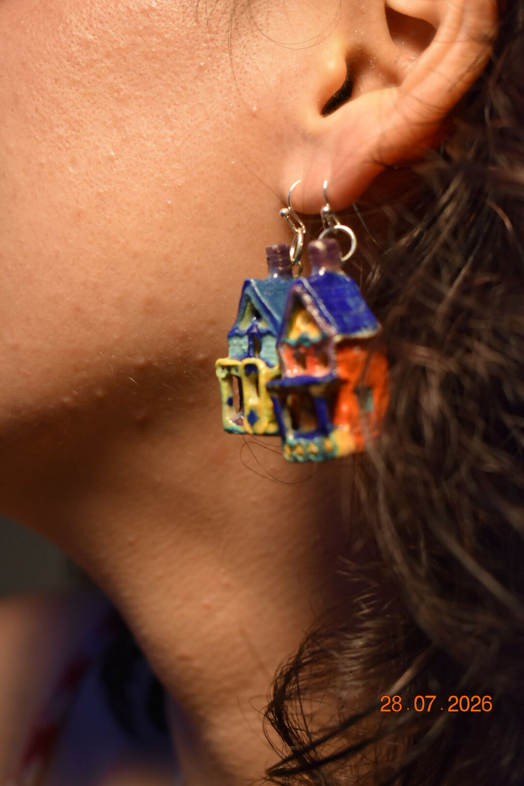 House earrings blue and red