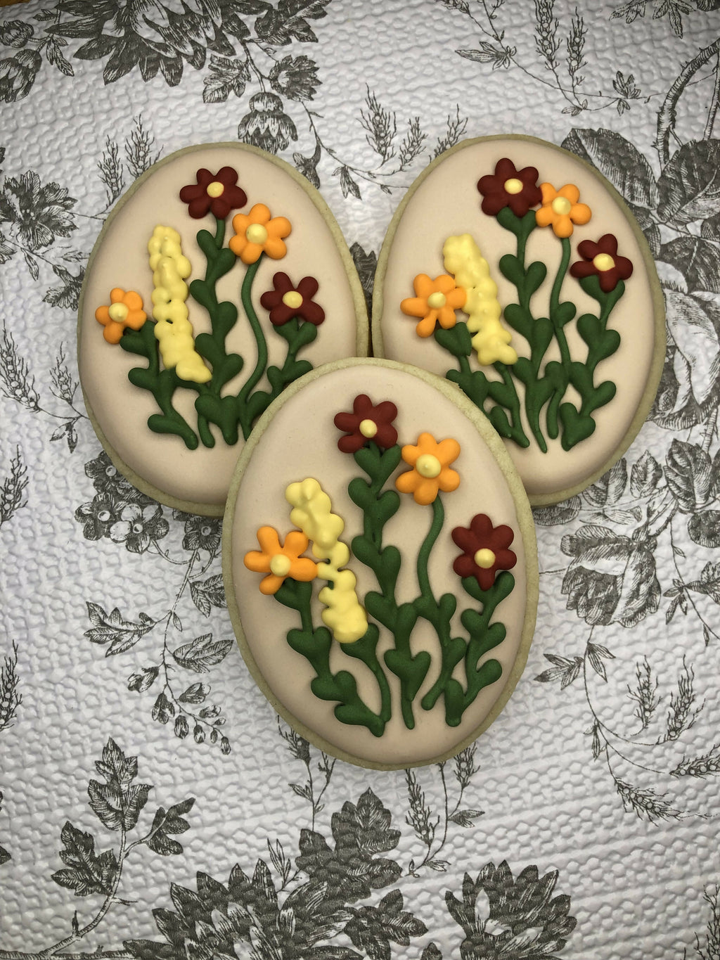 Floral Oval Cookie